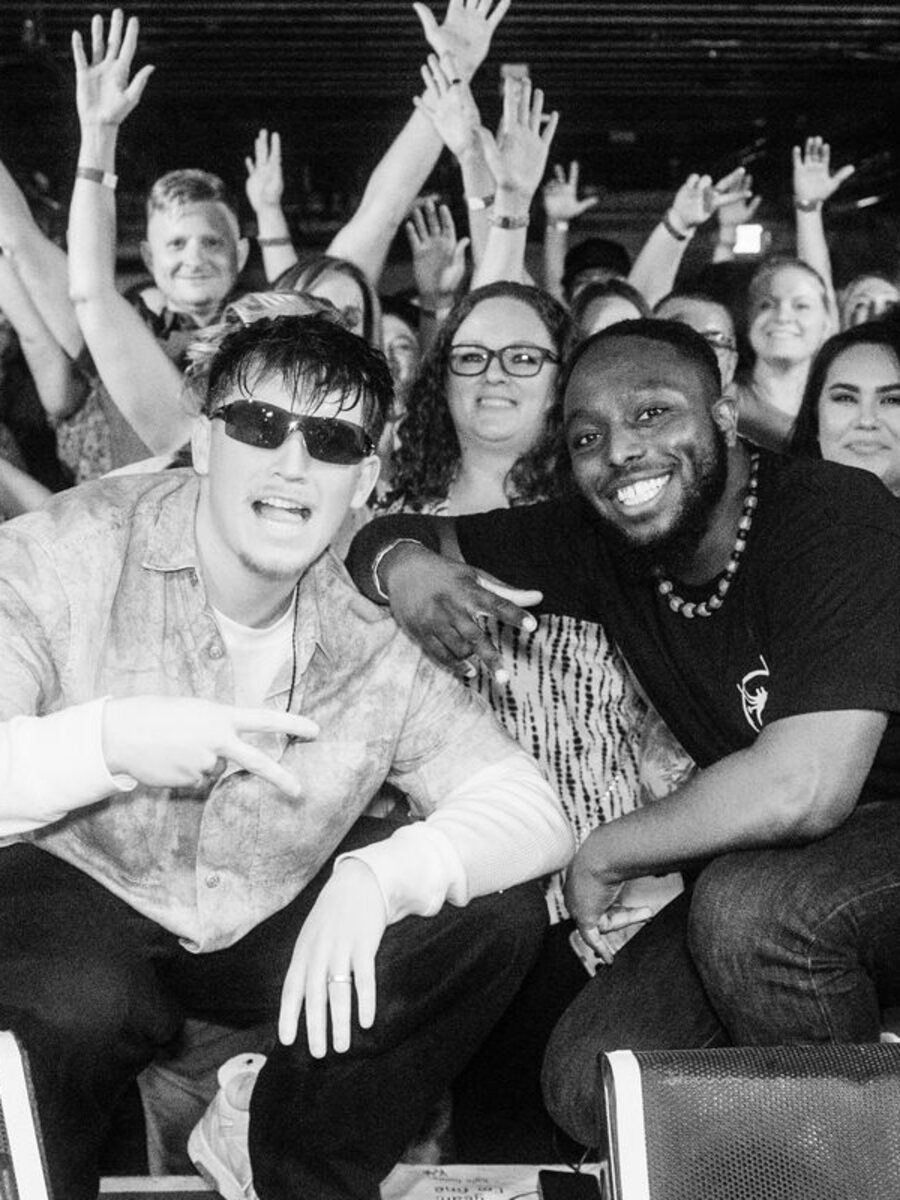 Jude with fans in Phoenix